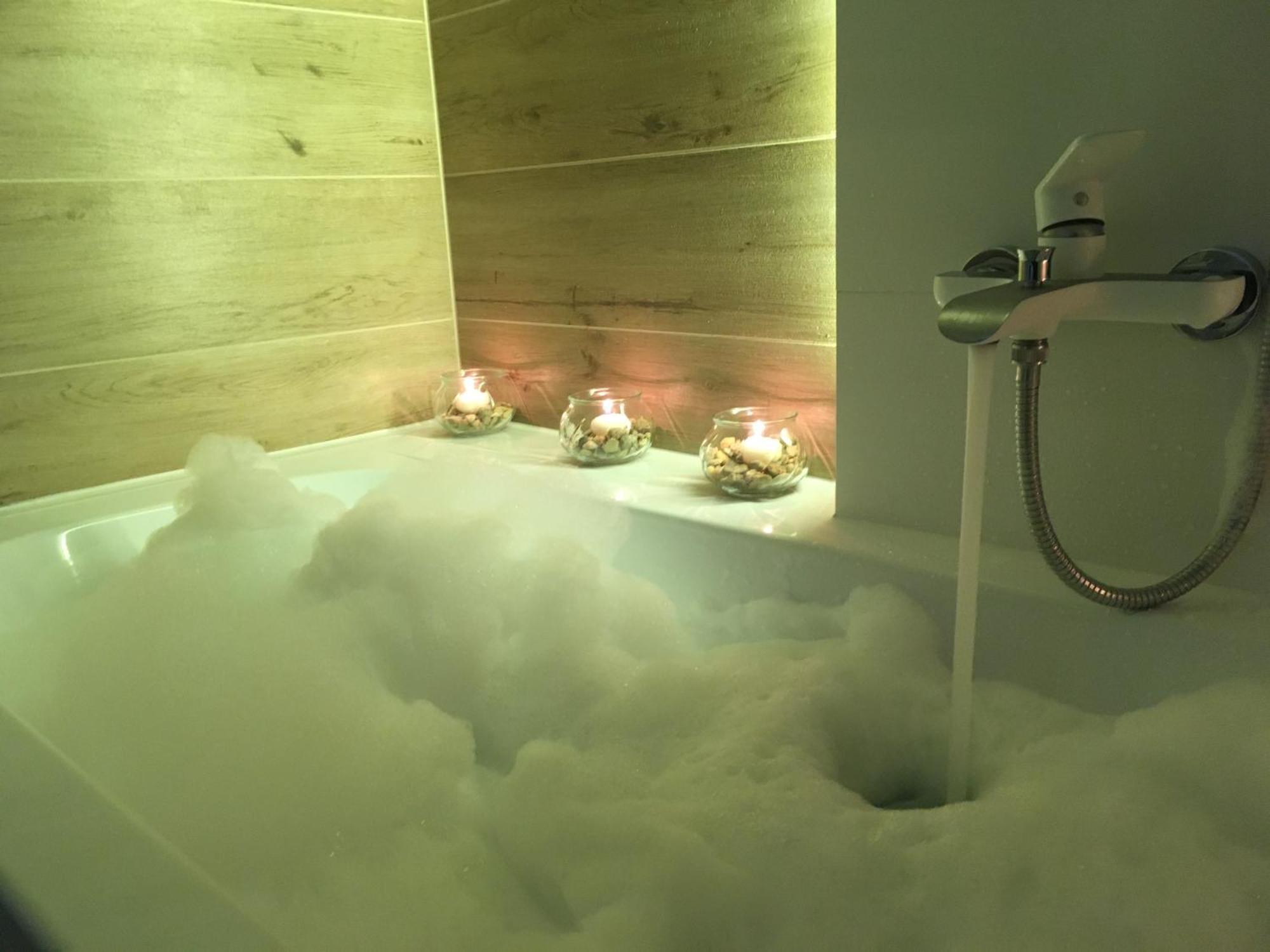 Old Town Premium Queen'S Apartments Krakow Ngoại thất bức ảnh