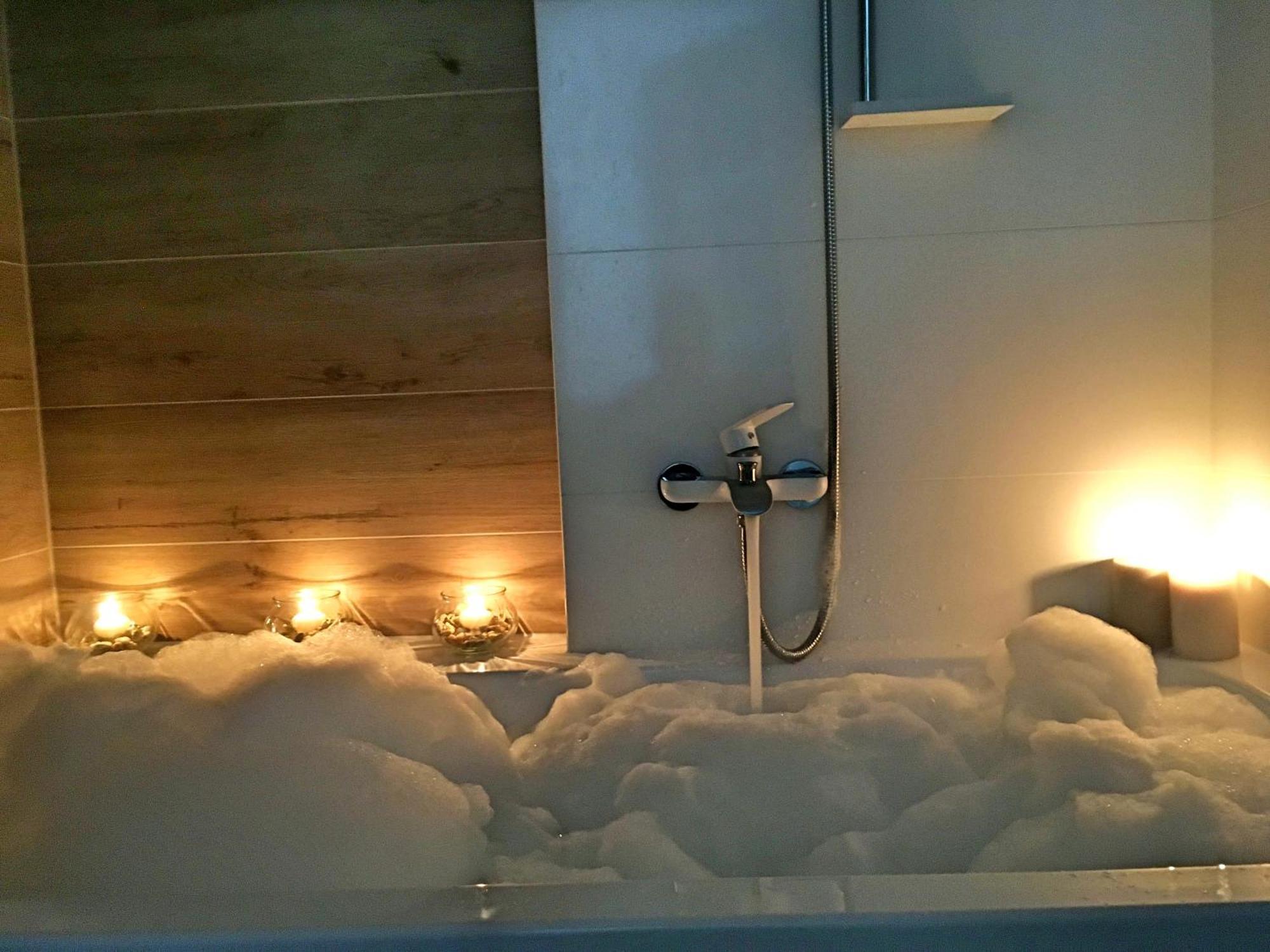Old Town Premium Queen'S Apartments Krakow Ngoại thất bức ảnh
