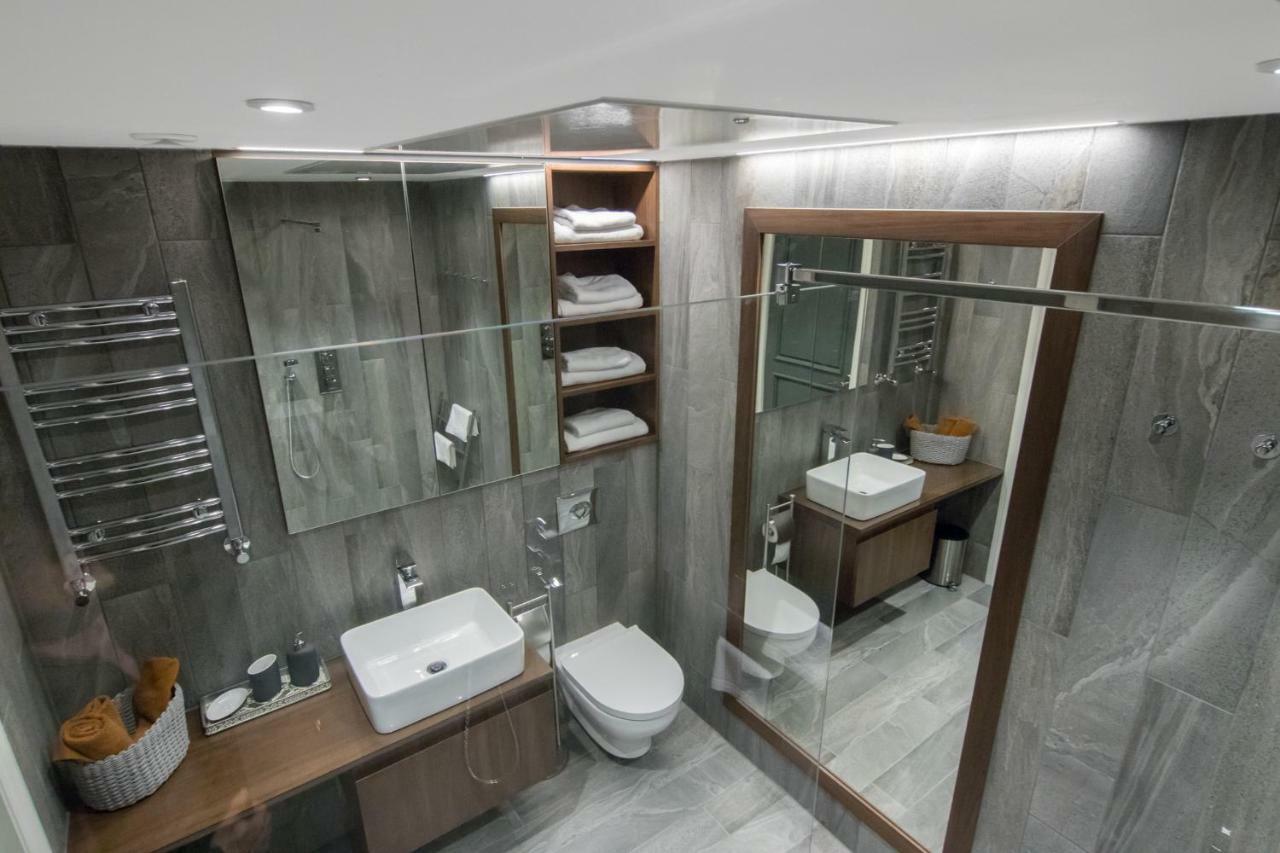 Old Town Premium Queen'S Apartments Krakow Ngoại thất bức ảnh