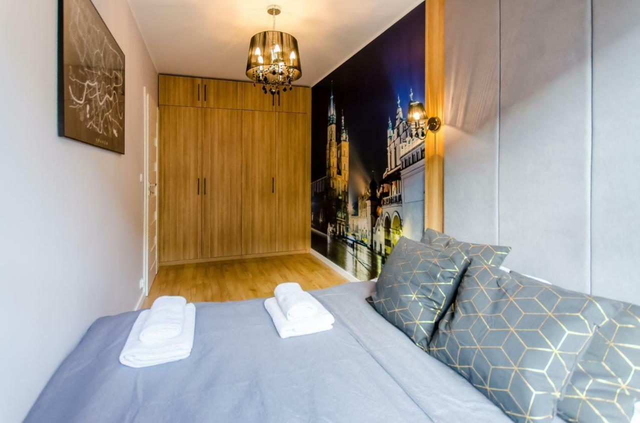 Old Town Premium Queen'S Apartments Krakow Ngoại thất bức ảnh
